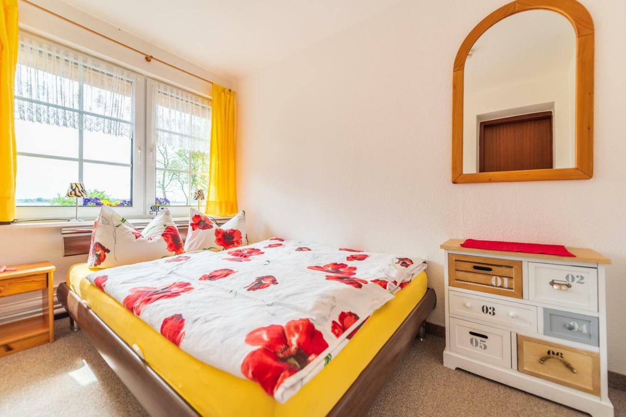 Landhaus Lorenz Middelhagen Bagian luar foto