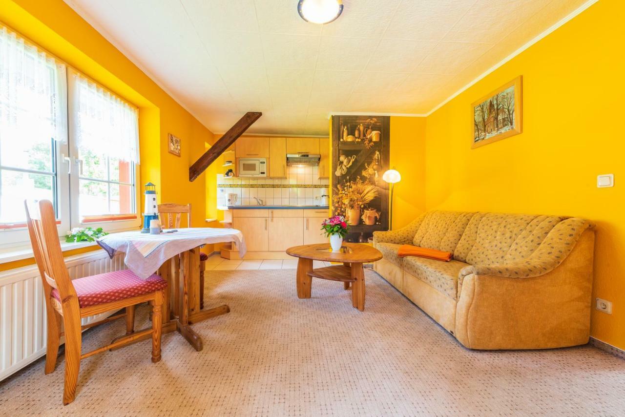 Landhaus Lorenz Middelhagen Bagian luar foto