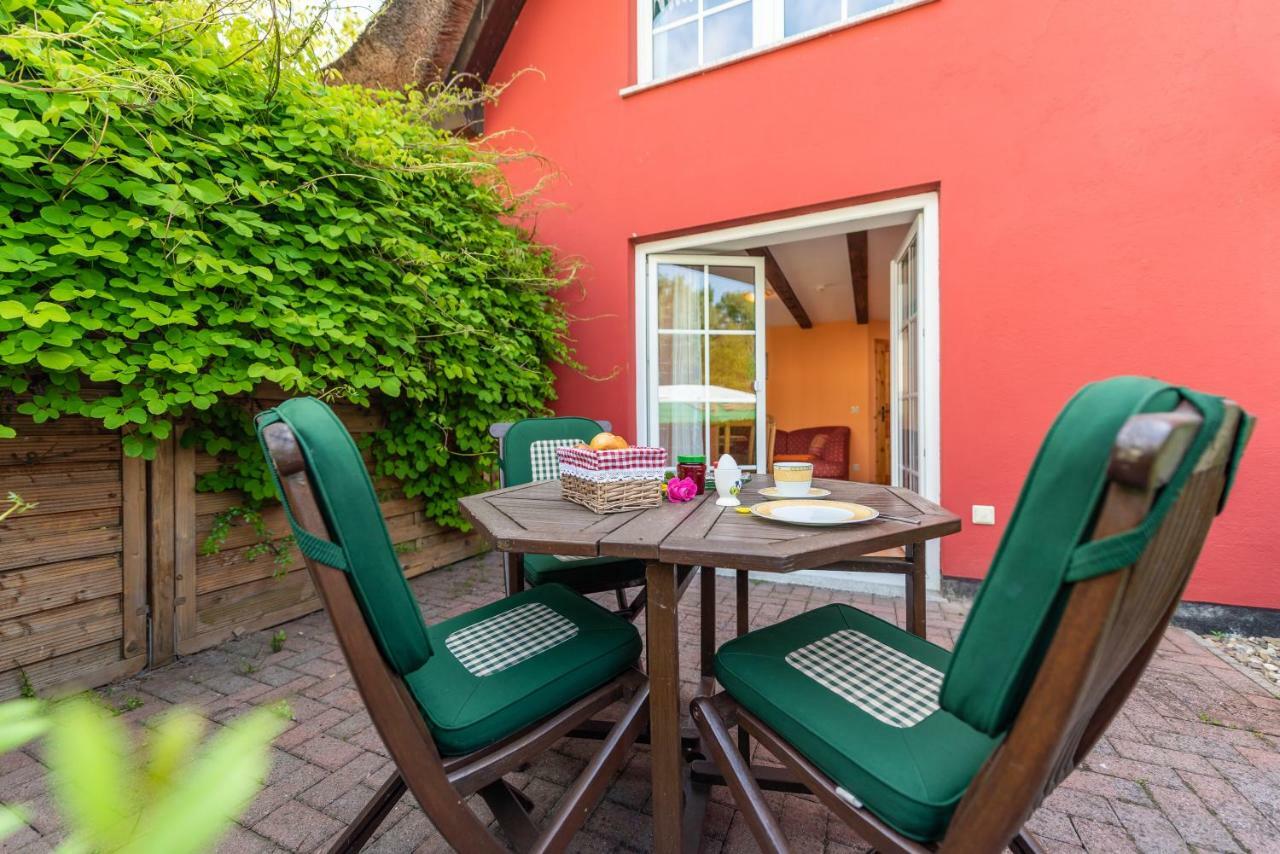 Landhaus Lorenz Middelhagen Bagian luar foto